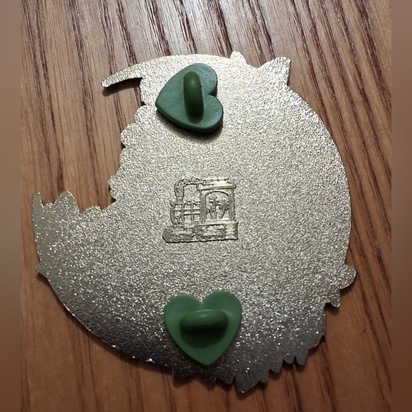 EUC Sailor Moon Princess Serenity & Prince Endymion Enamel Collectible Anime Pin - Picture 2 of 2